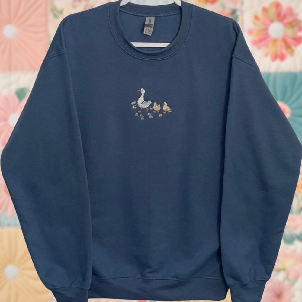 Mother Goose with Ducklings Medium Indigo Blue Embroidered Gildan Crewneck